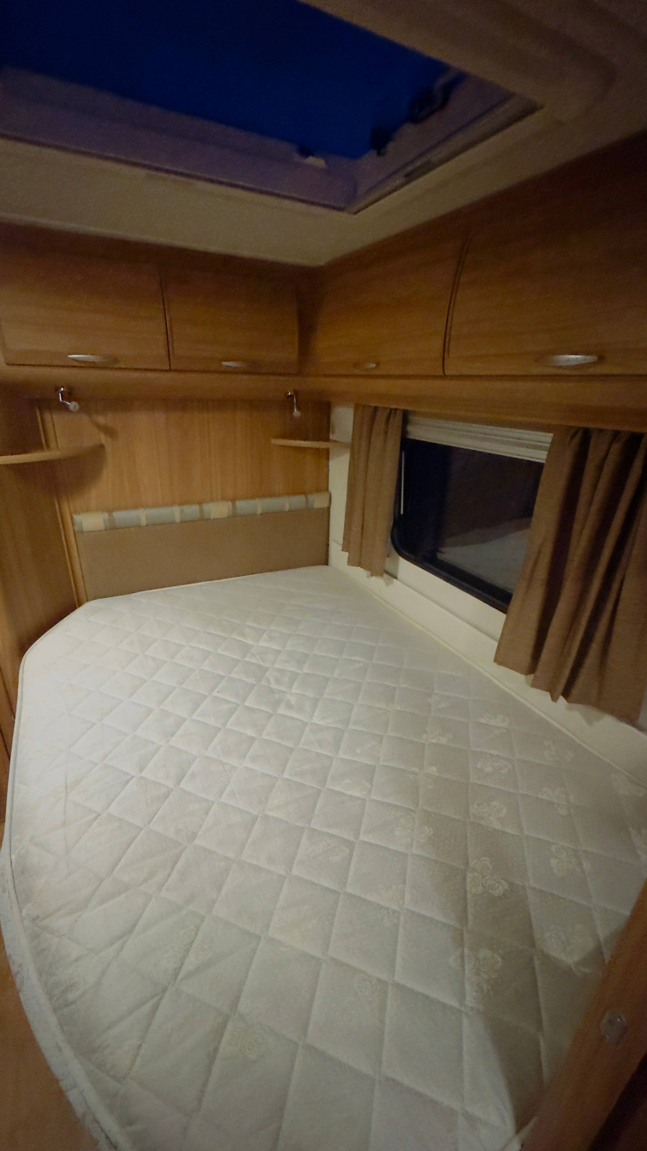 Upholstery & Appliance Deep Cleaning - photo 11