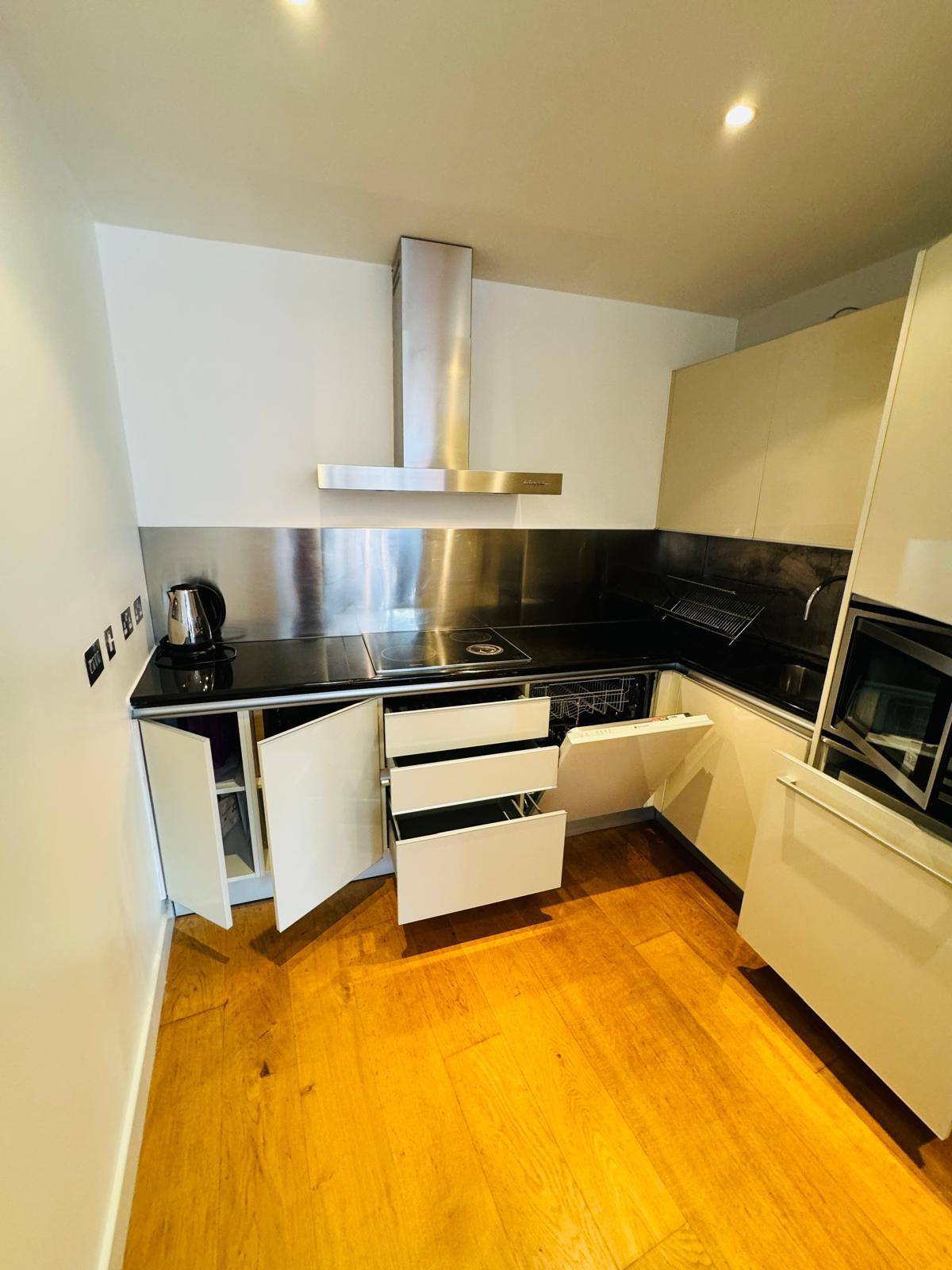 End of Tenancy Cleaning - photo 22