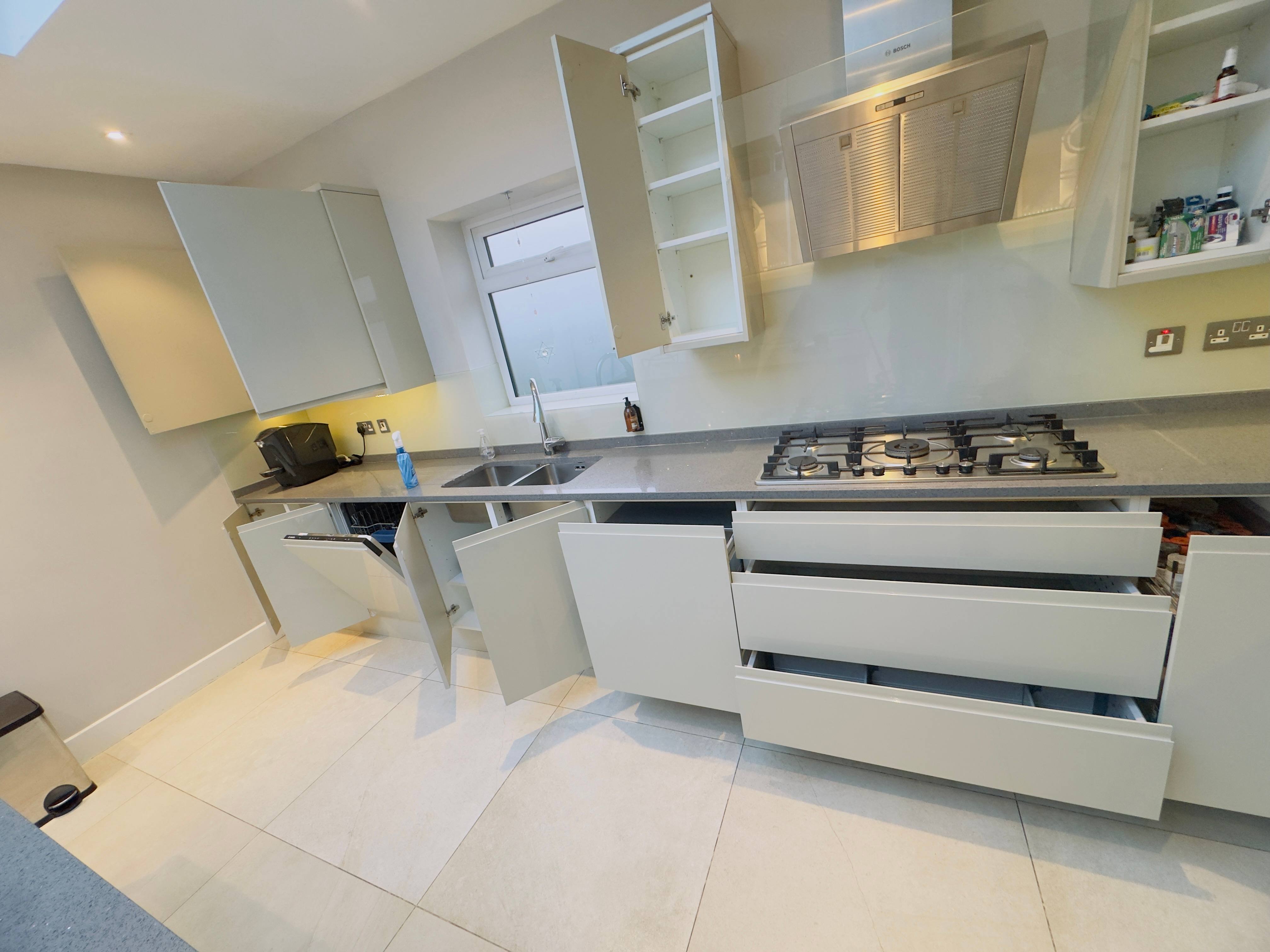 Deep Clean on Dawson Road, London NW2 image 3